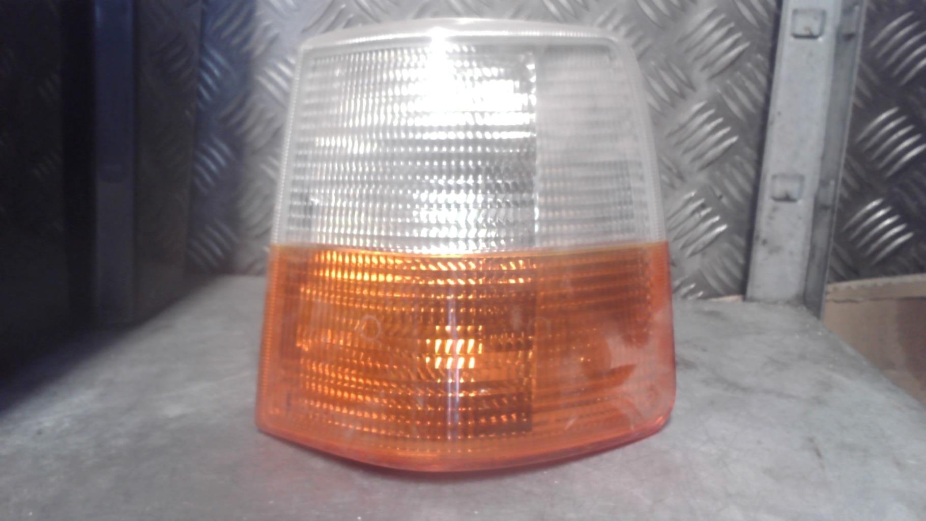 Optique avant secondaire gauche (feux)(clignotant) VOLVO 740 PHASE 2  - 1