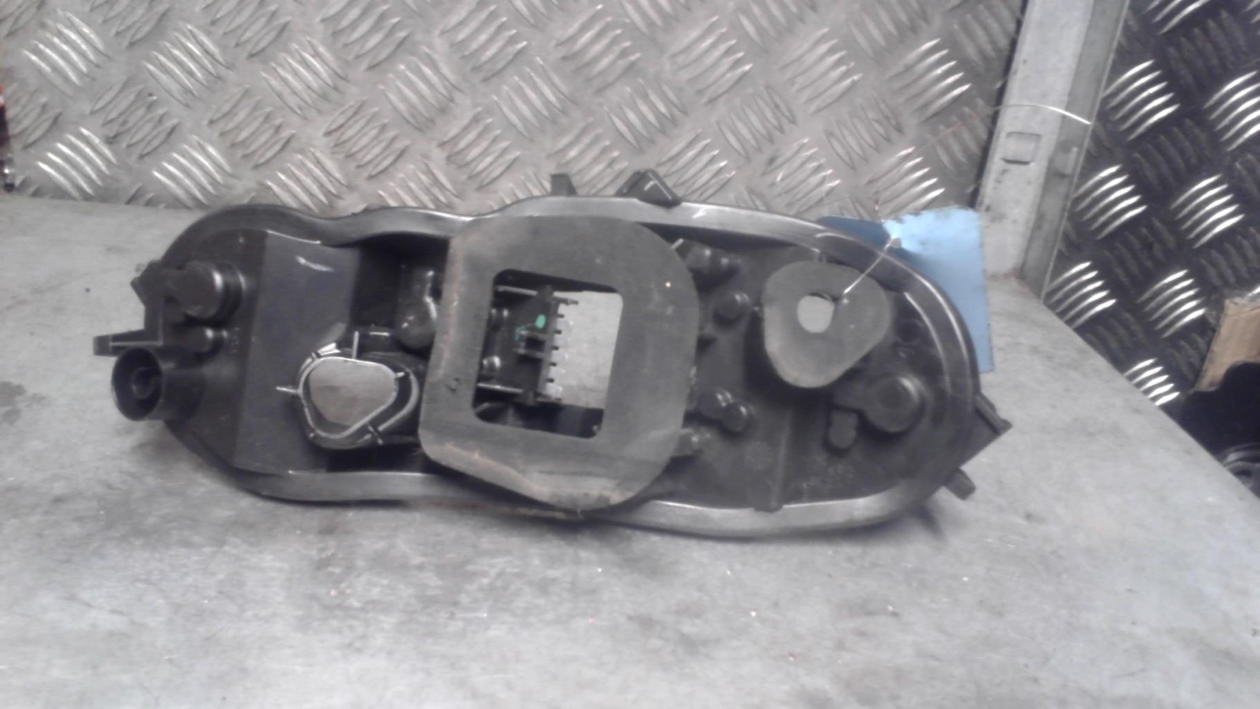 Platine feu arriere gauche OPEL CORSA D PHASE 2 Essence - 1