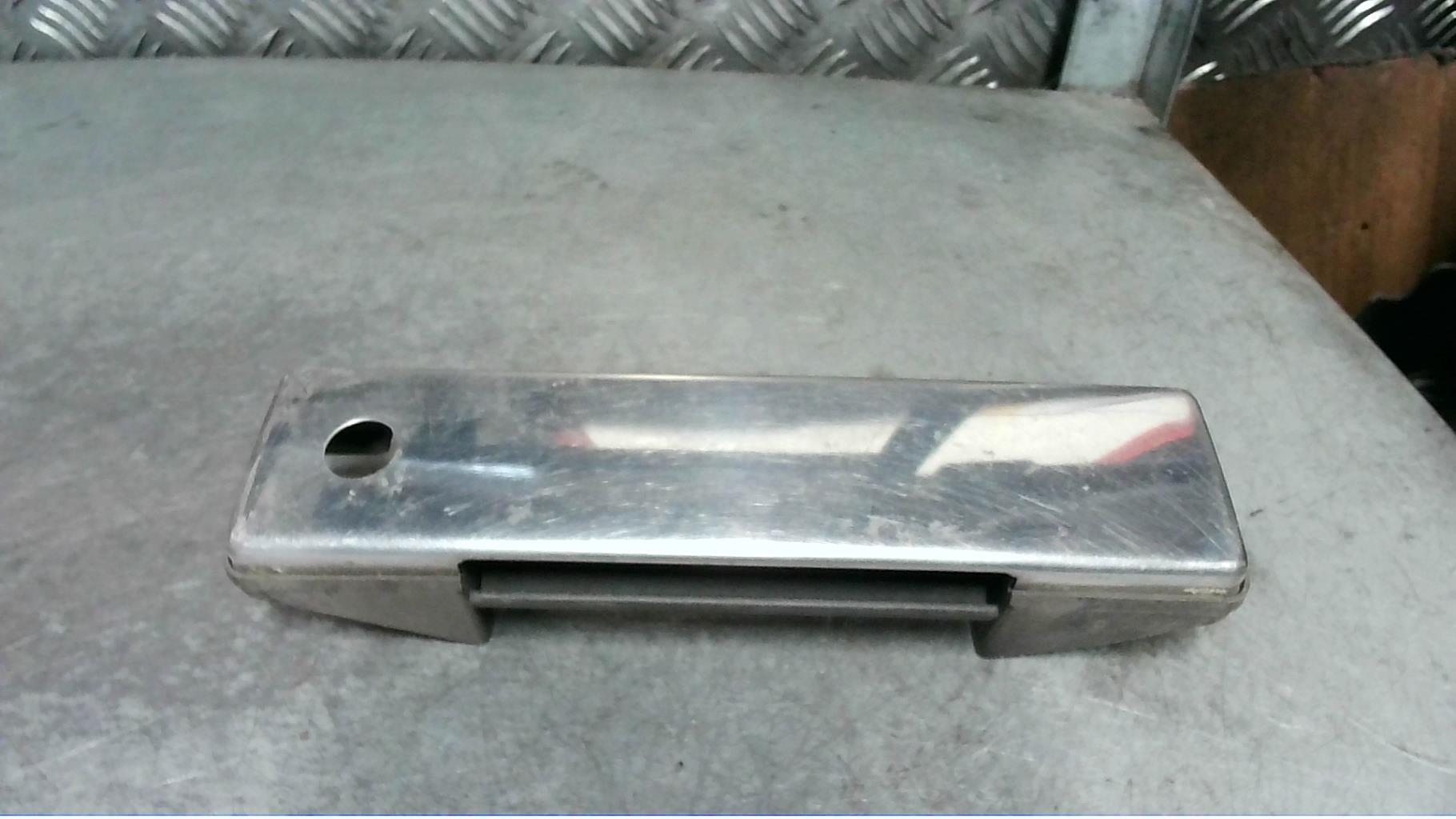 Poignee porte avant droit RENAULT R21  - 1