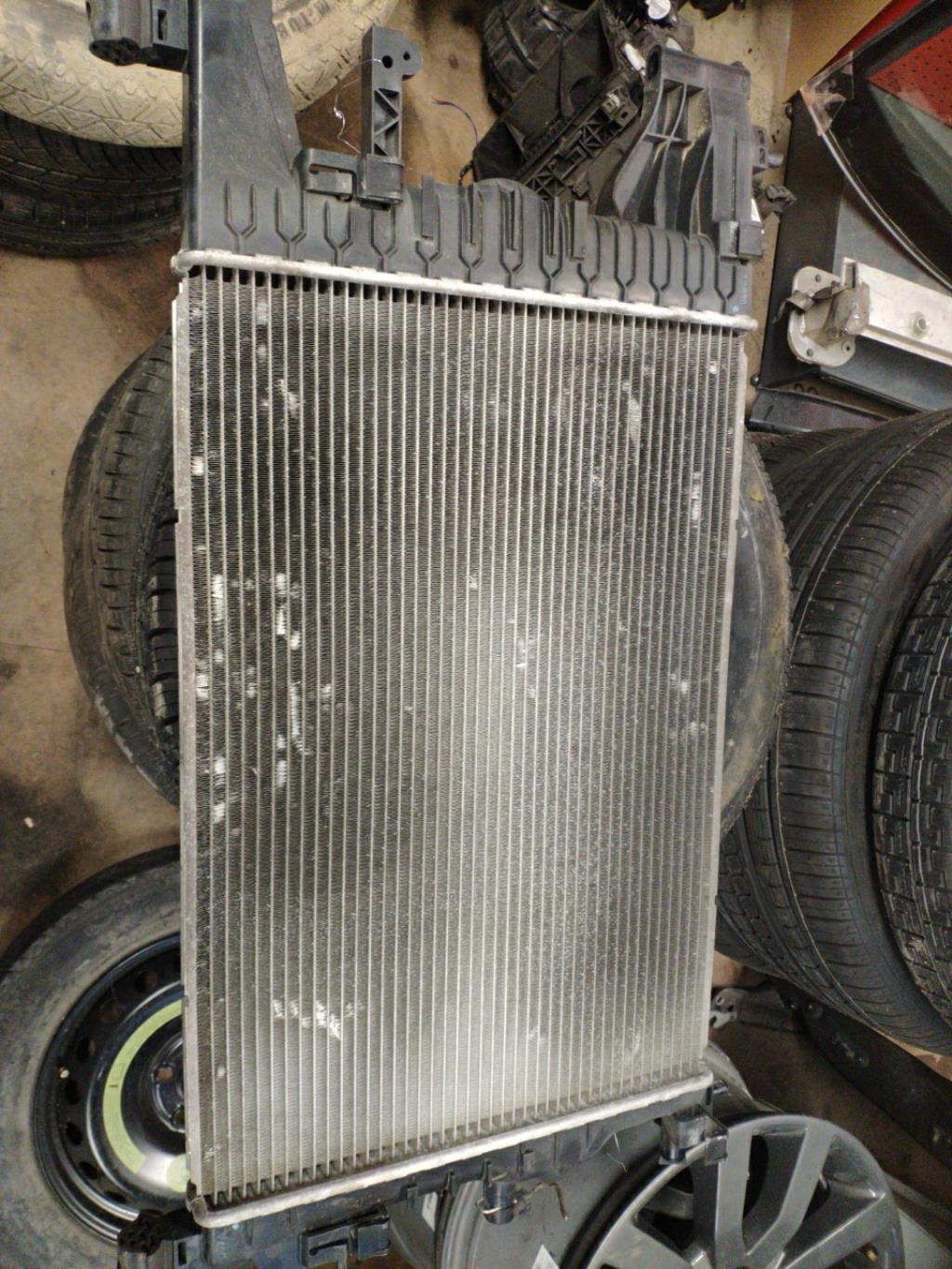 Radiateur eau CHEVROLET ORLANDO Essence - 1