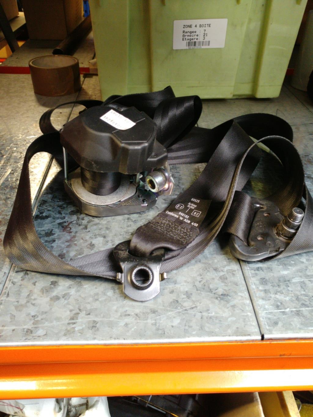 Ceinture avant droit RENAULT MASTER 2  - 1
