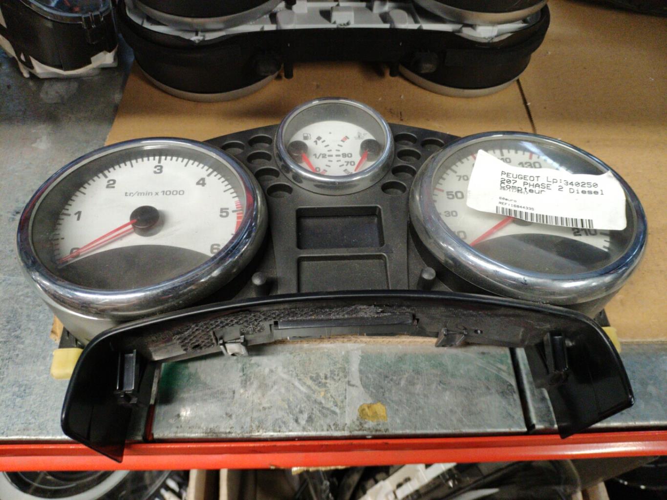 Compteur PEUGEOT 207 PHASE 1 Diesel - 1