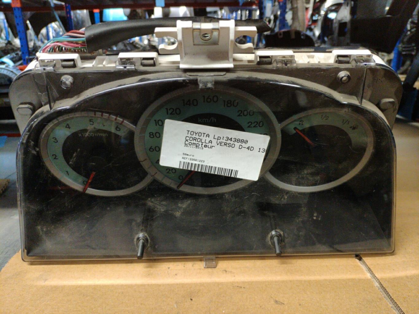 Compteur TOYOTA COROLLA VERSO 2 PHASE 1 Diesel - 1