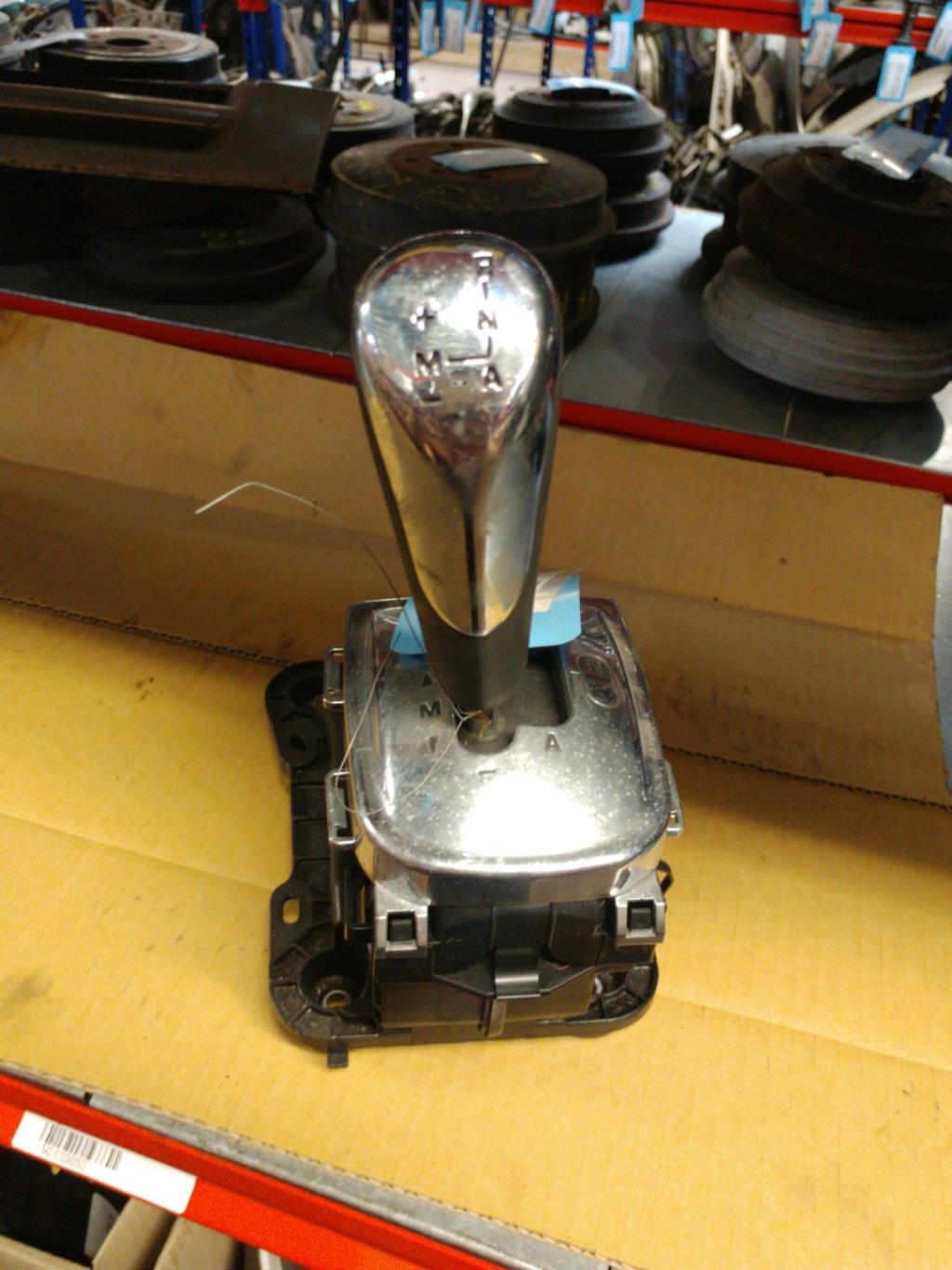 Levier de vitesses CITROEN C3 2 PHASE 1 Essence - 1