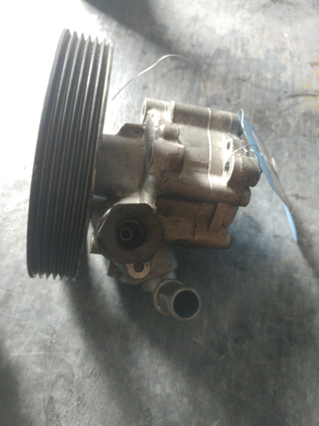 Pompe de direction PEUGEOT 406 COUPE Essence - 1