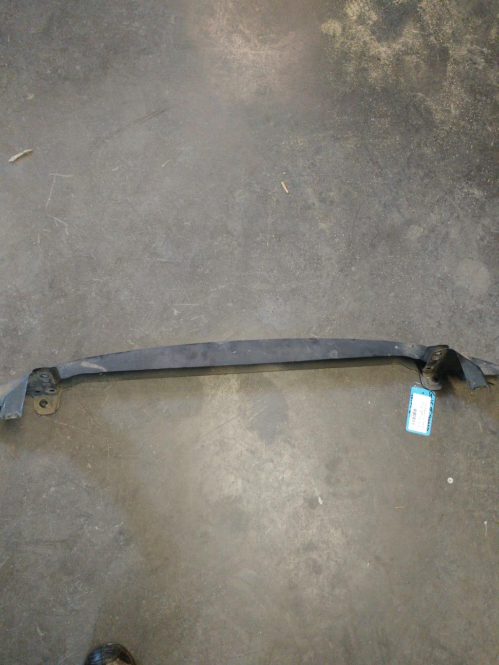 Traverse inferieure VOLKSWAGEN GOLF 5  - 1