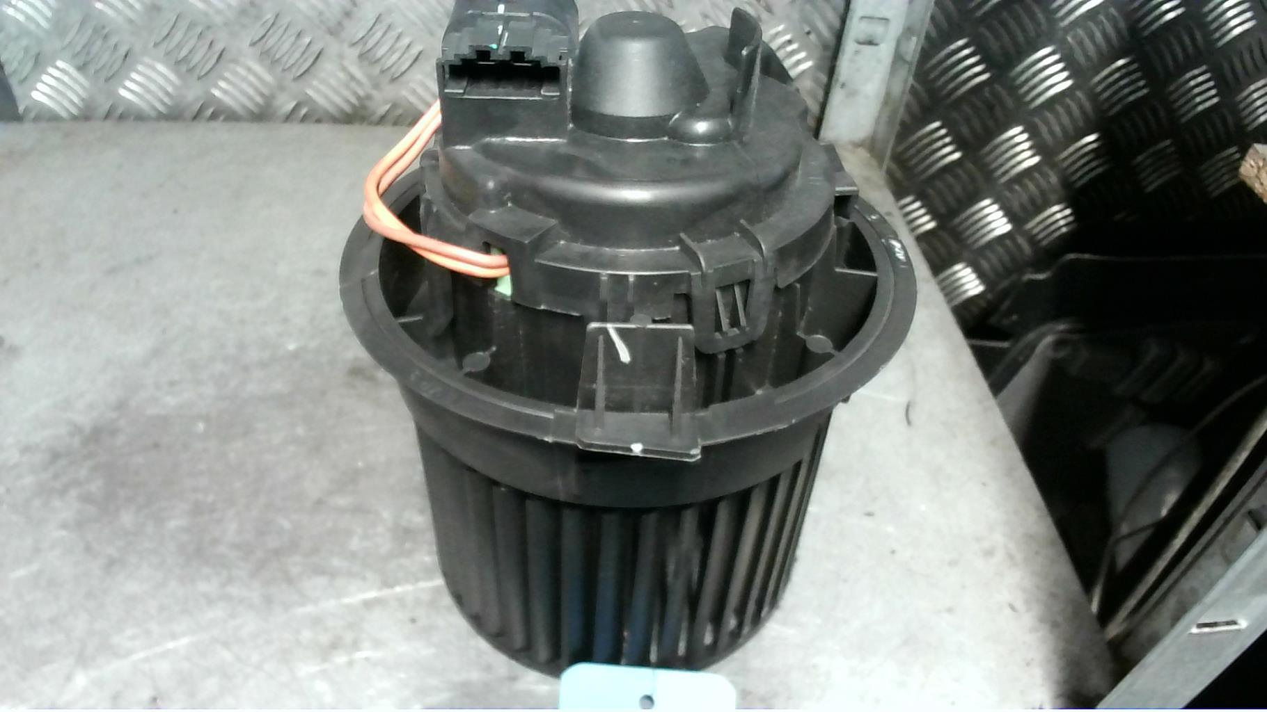 Ventilateur chauffage RENAULT CLIO 4 PHASE 2 Diesel - 1