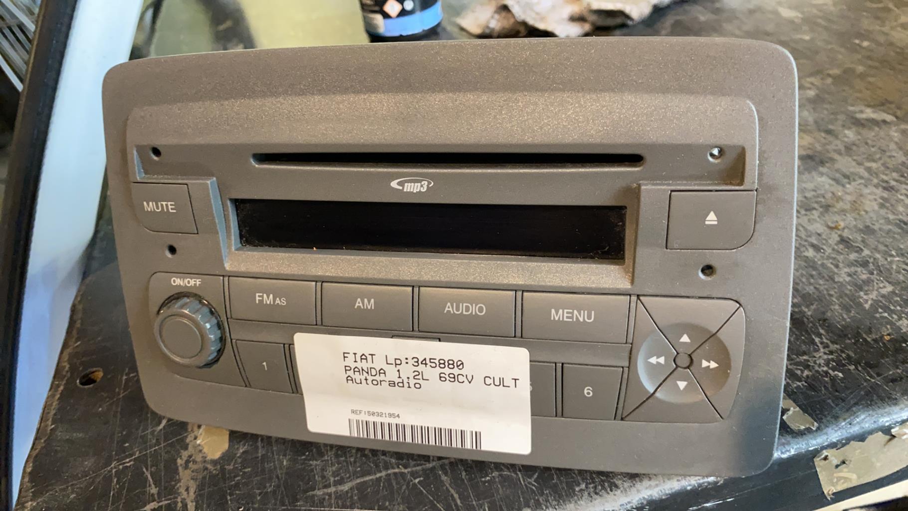 Autoradio FIAT PANDA 2 PHASE 2 Essence - 1