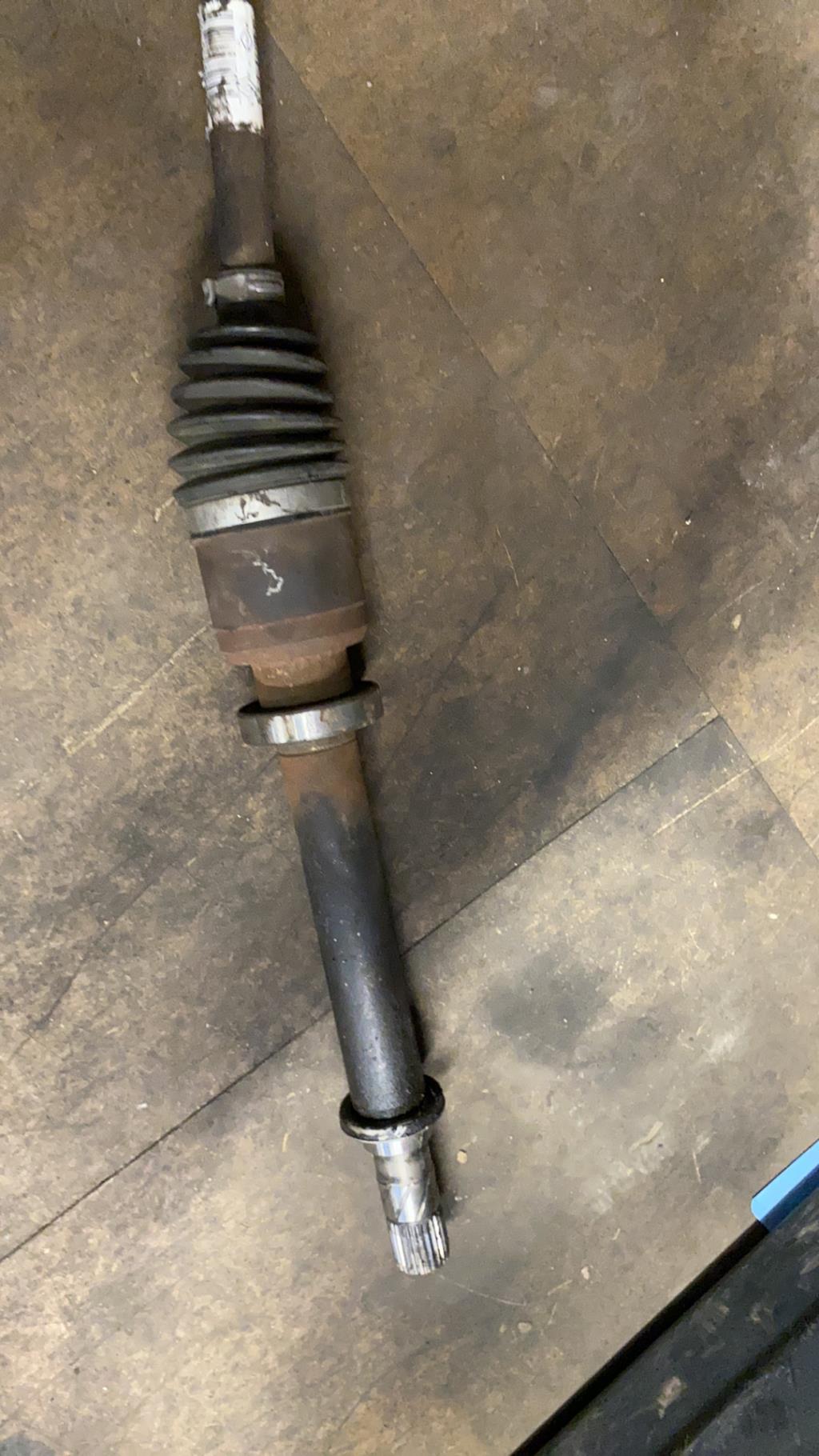 Cardan droit (transmission) RENAULT CLIO 3 PHASE 2 Essence - 1