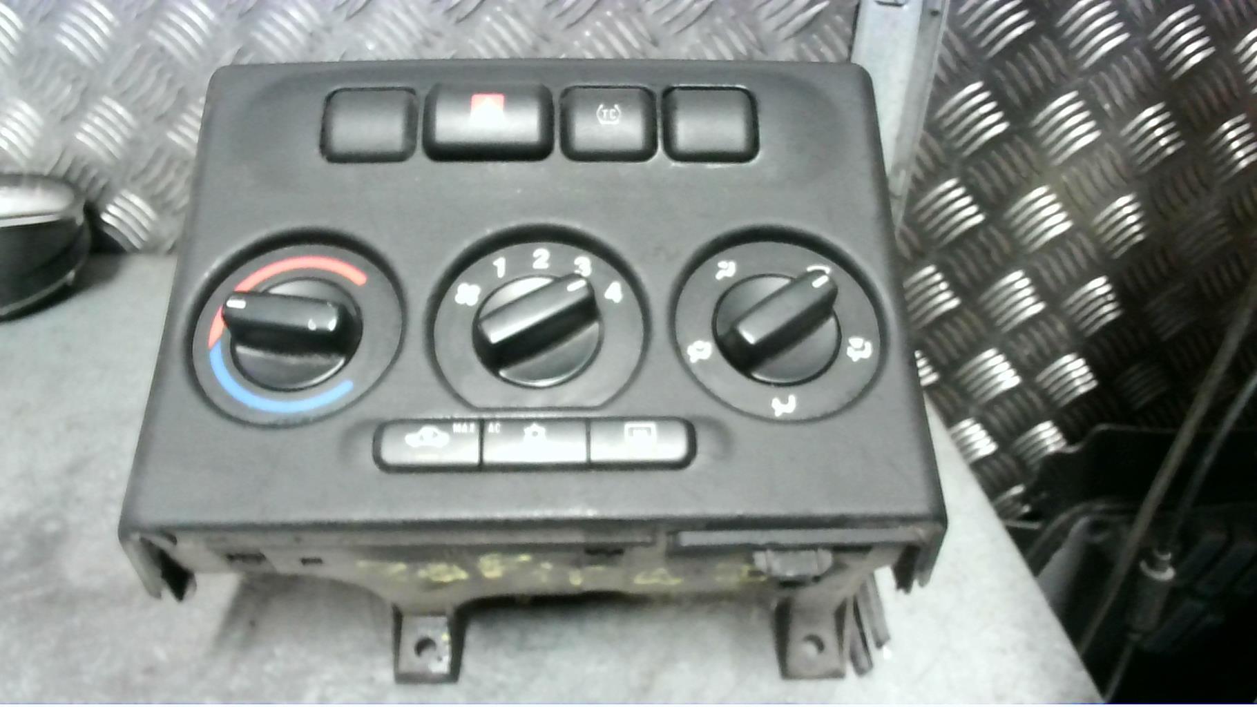 Commande chauffage OPEL ZAFIRA A  - 1