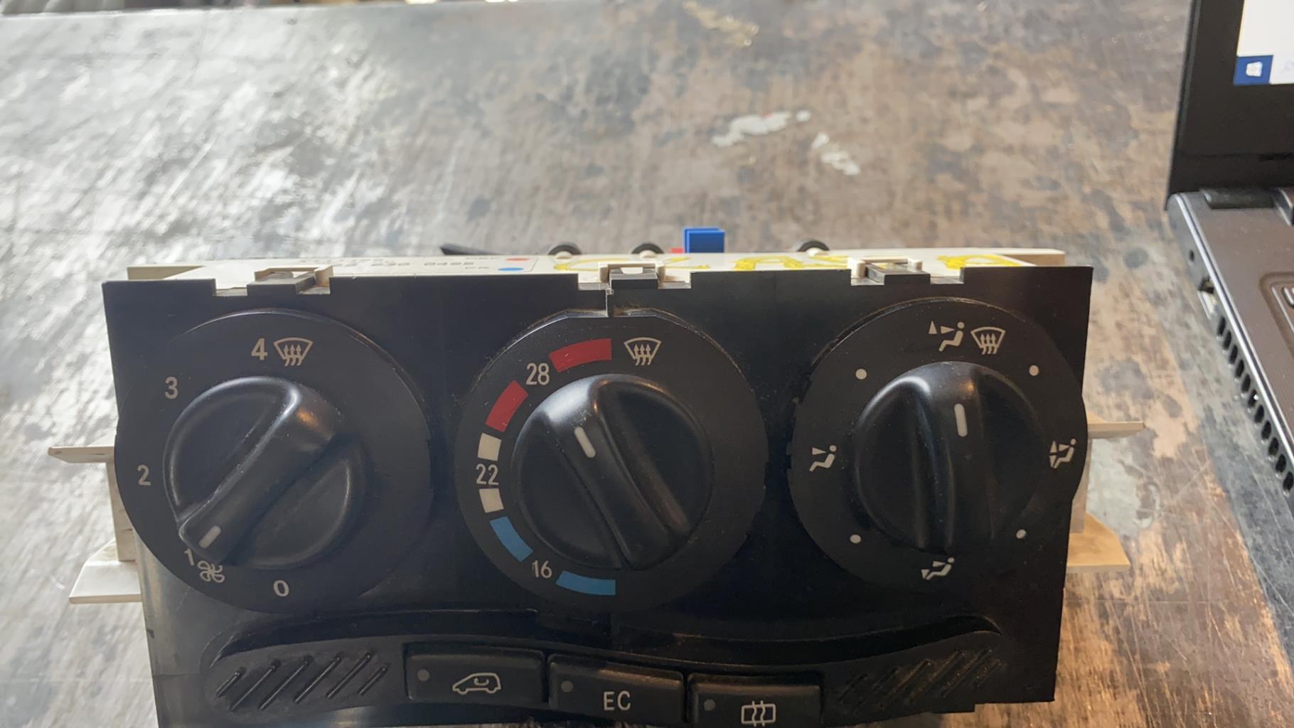 Commande chauffage MERCEDES CLASSE A 168 PHASE 1  - 1