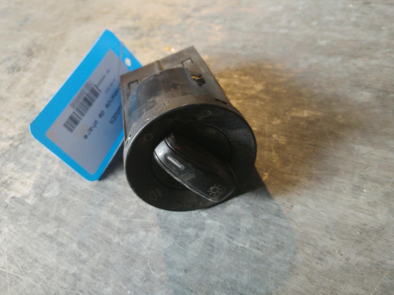 Commande de phare VOLKSWAGEN UP  - 1
