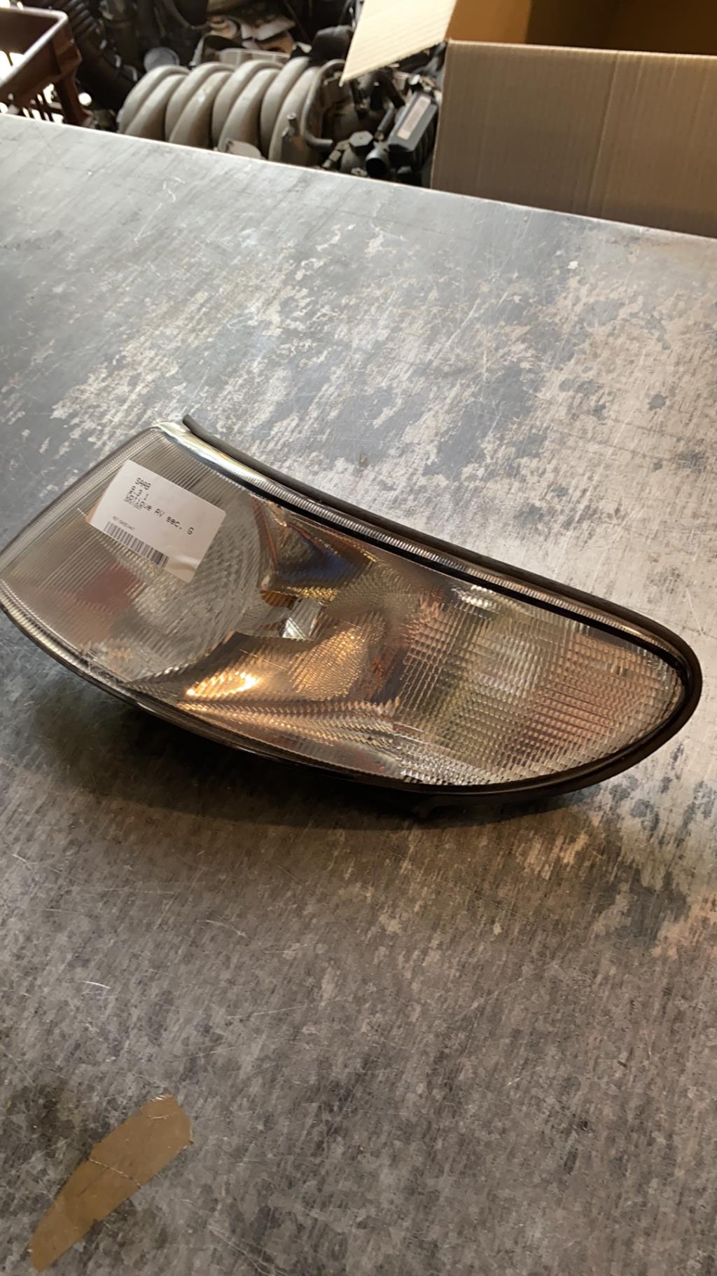 Optique avant secondaire gauche (feux)(clignotant) SAAB 9.3 1  - 1