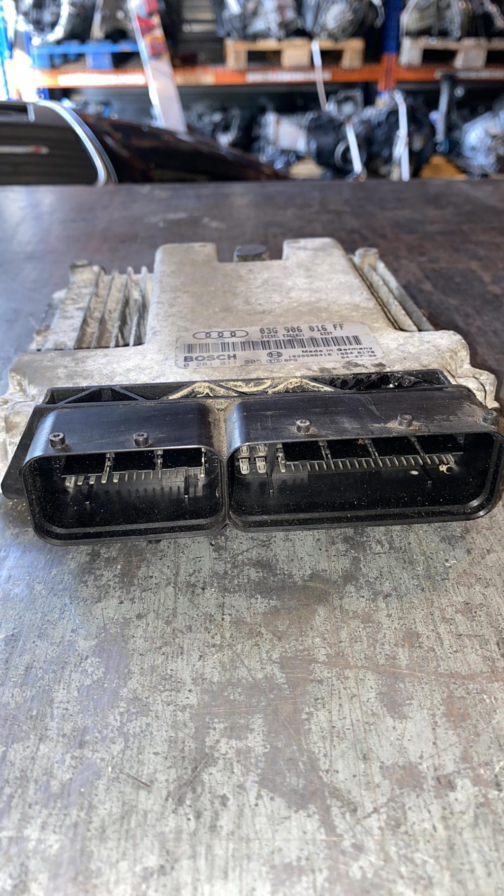 Calculateur moteur AUDI A3 2 SPORTBACK PHASE 1 Diesel - 1