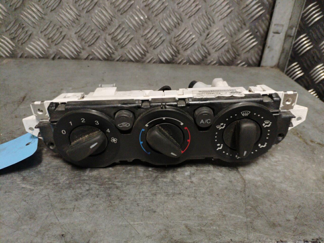 Commande chauffage FORD FOCUS 2 PHASE 2 Diesel - 1