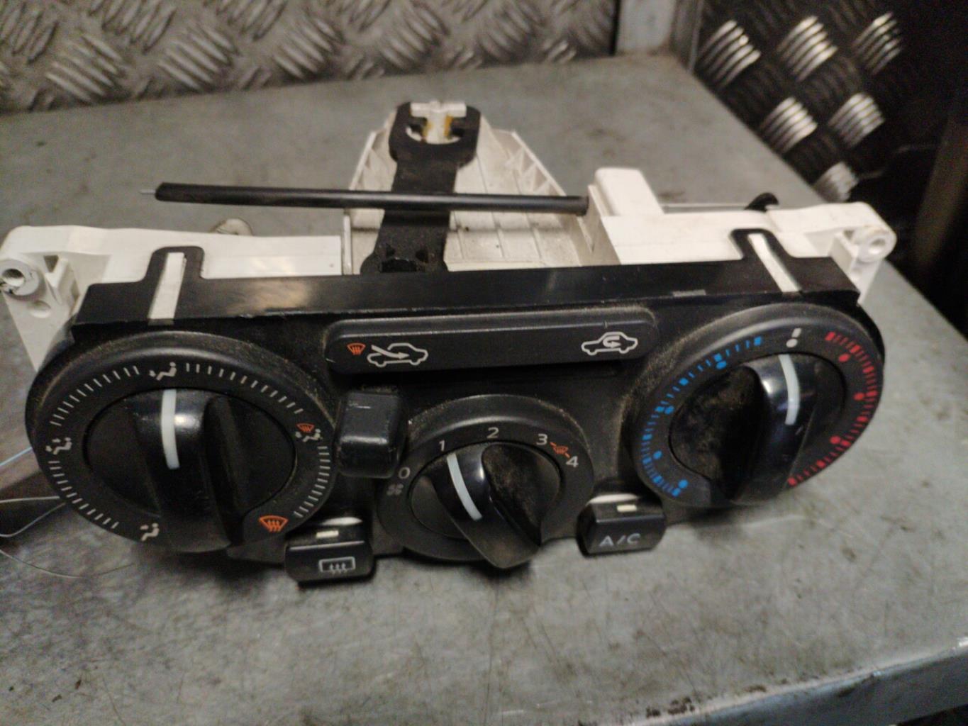 Commande chauffage NISSAN NOTE 1 PHASE 1 Diesel - 1