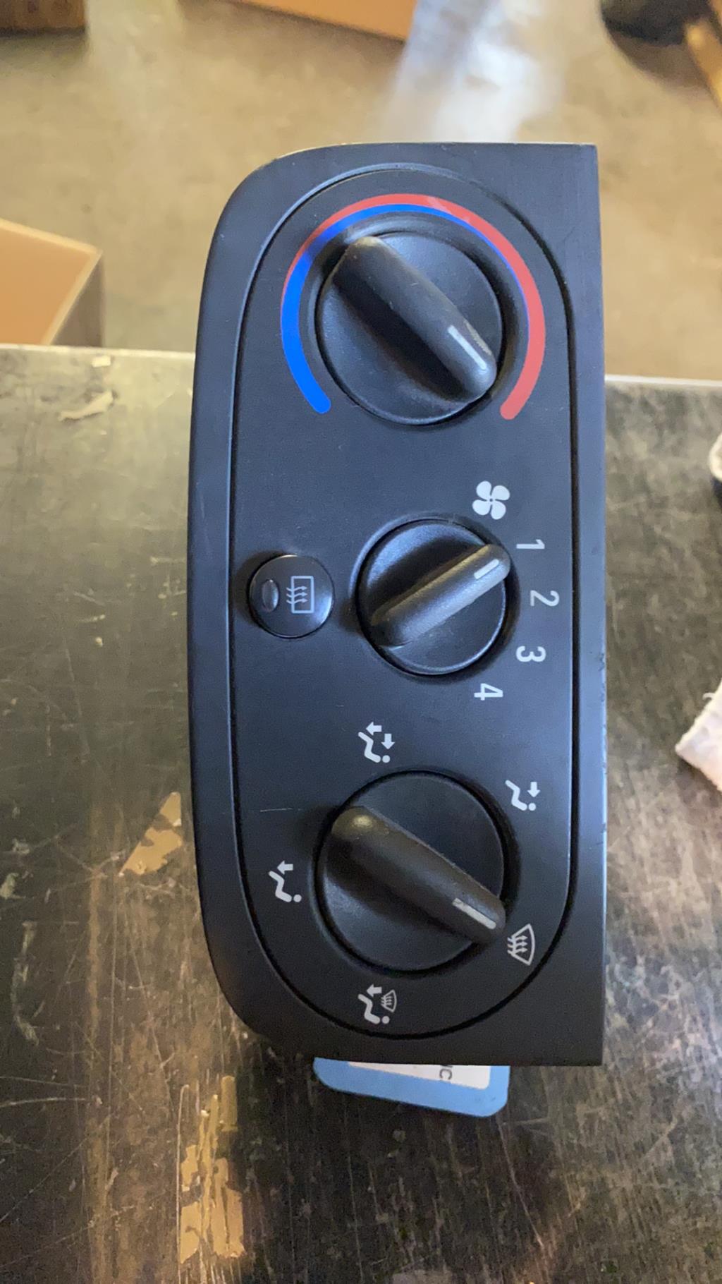 Commande chauffage OPEL CORSA C PHASE 2 Essence - 1