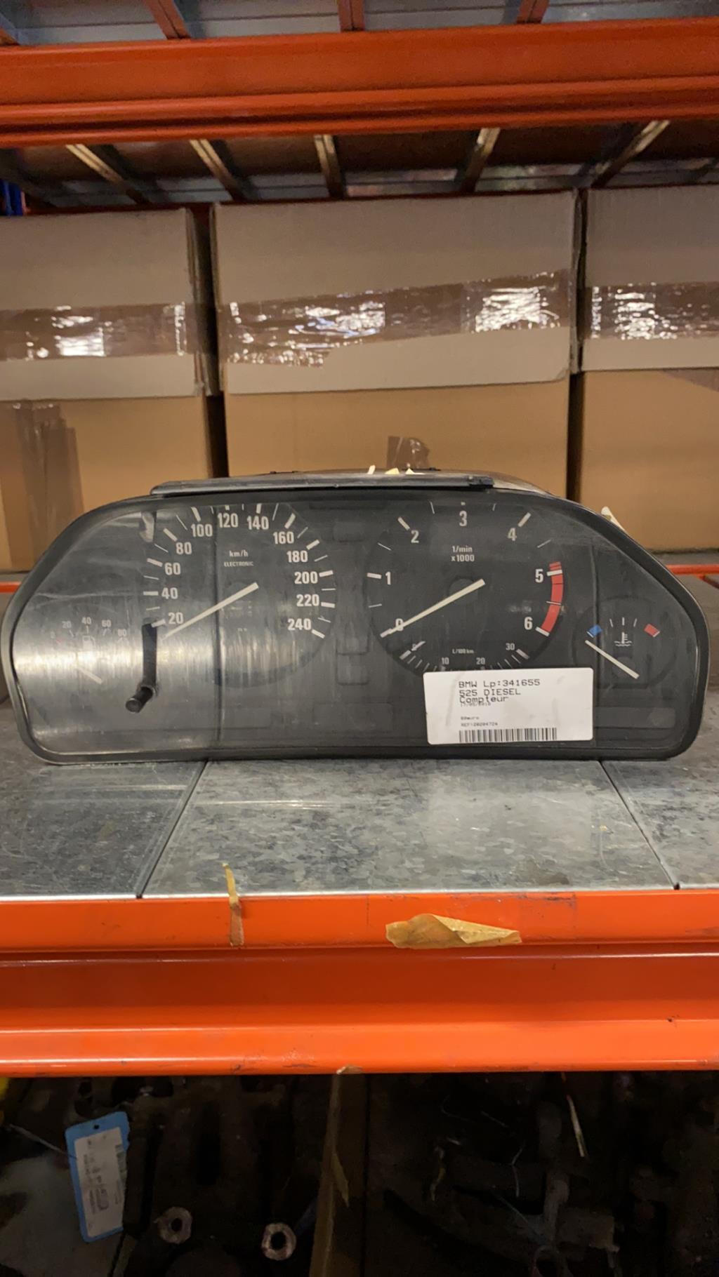 Compteur BMW SERIE 5 E39  - 1