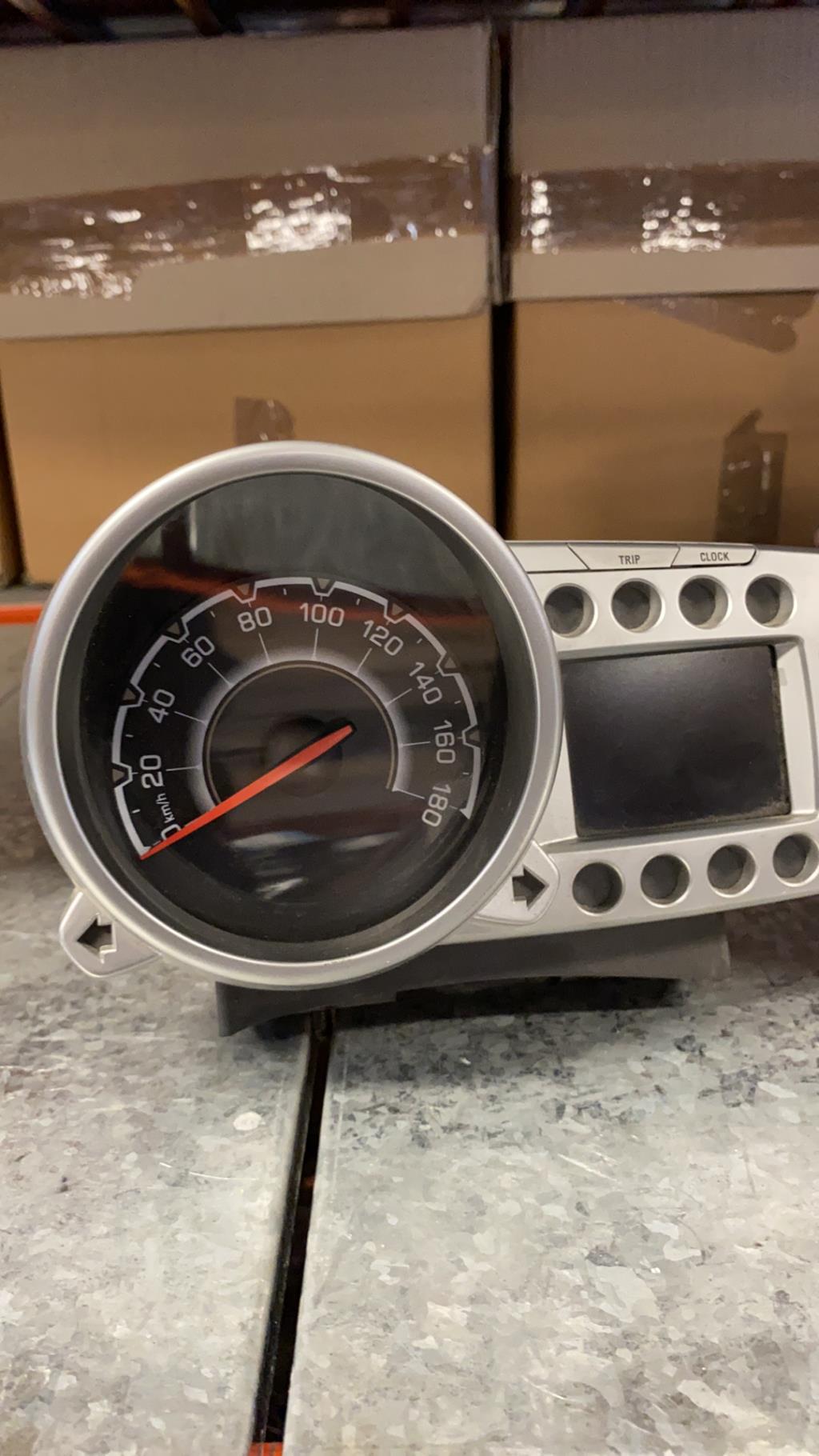 Compteur CHEVROLET SPARK PHASE 1 Essence/GPL - 1