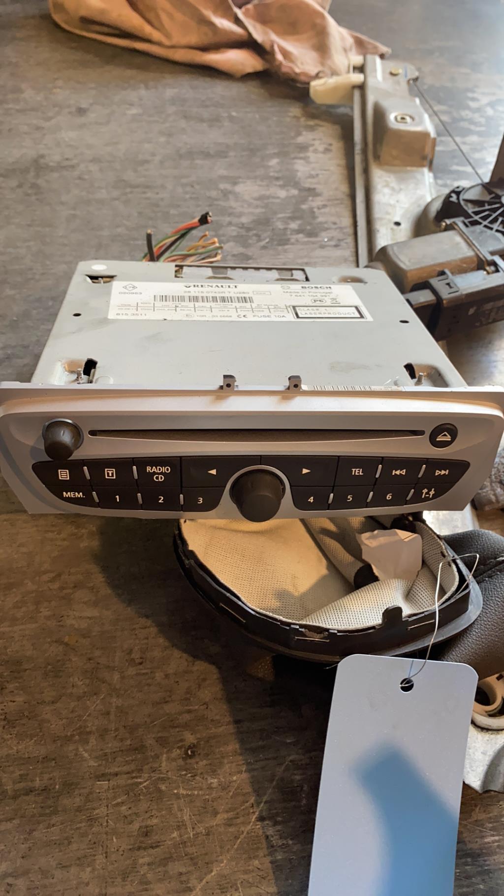 Autoradio RENAULT MEGANE 3 PHASE 1  - 1