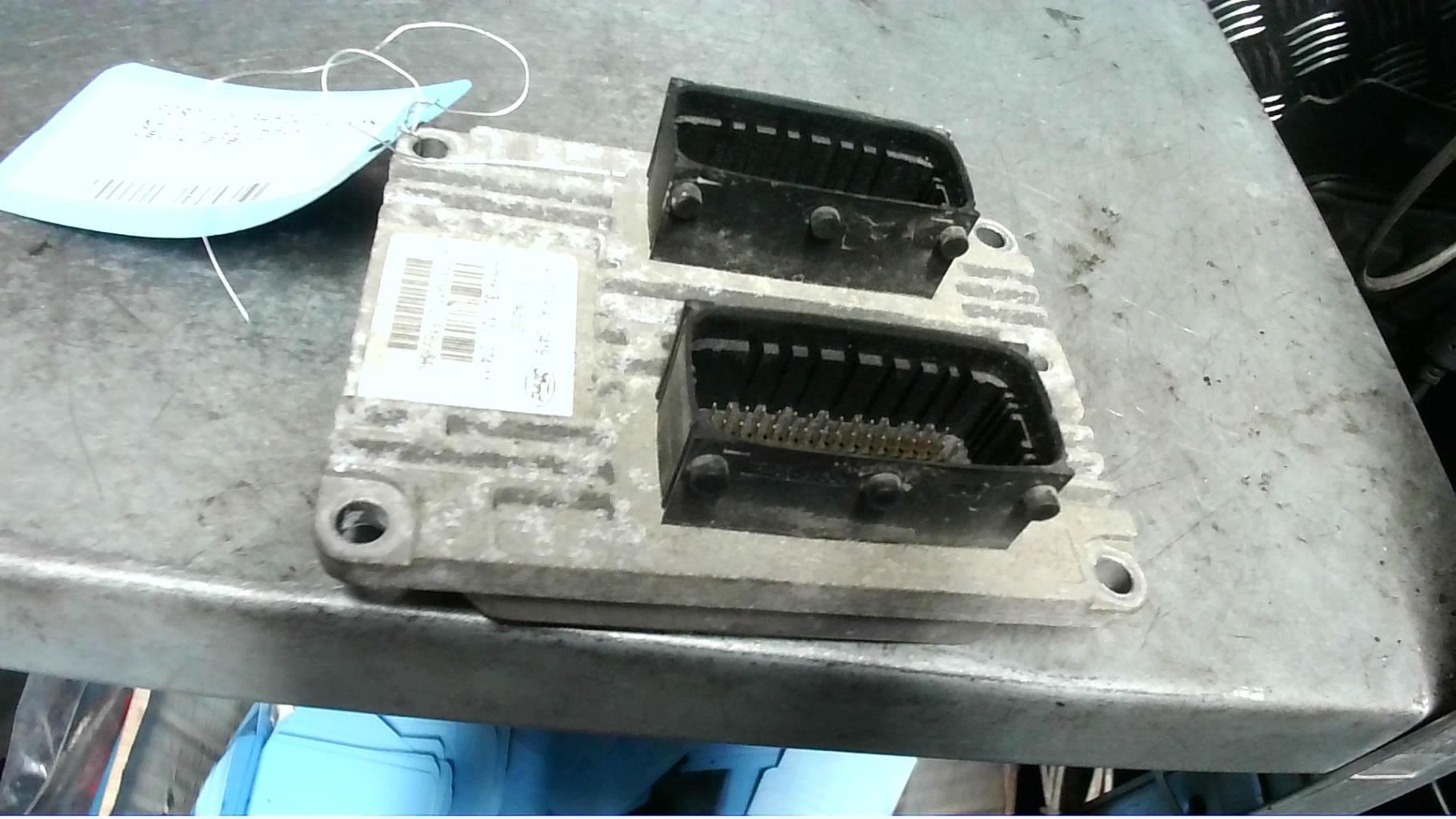 Calculateur FORD KA 1 PHASE 1  - 1