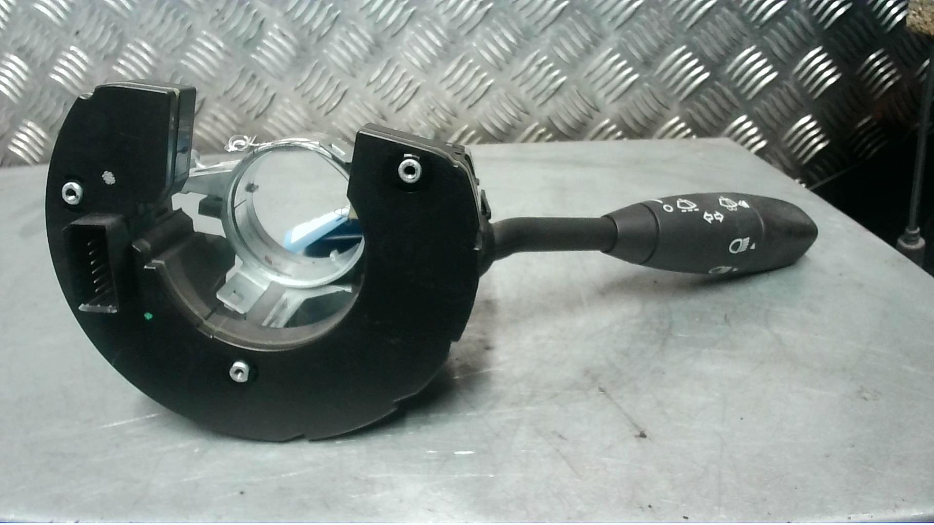 Commodo phare CHRYSLER 300C PHASE 1 BREAK Diesel - 1