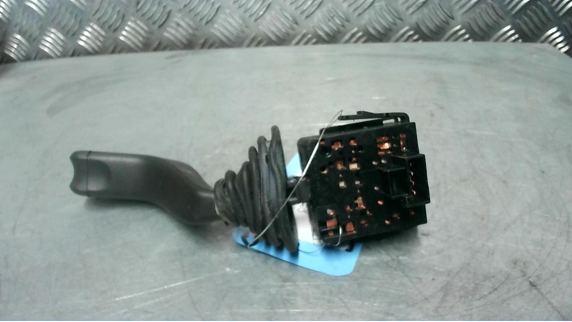 Commodo phare OPEL COMBO C PHASE 1  - 1