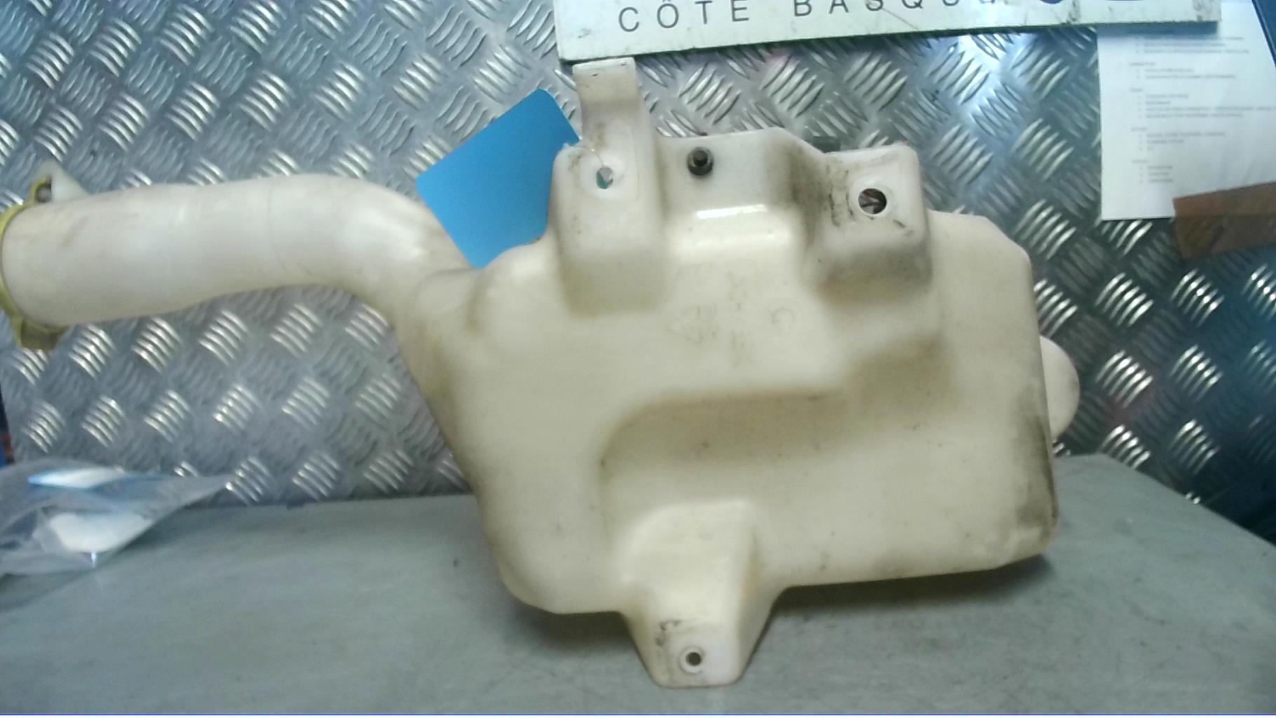 Vase de lave glace CHRYSLER 300C PHASE 1 BREAK Diesel - 1