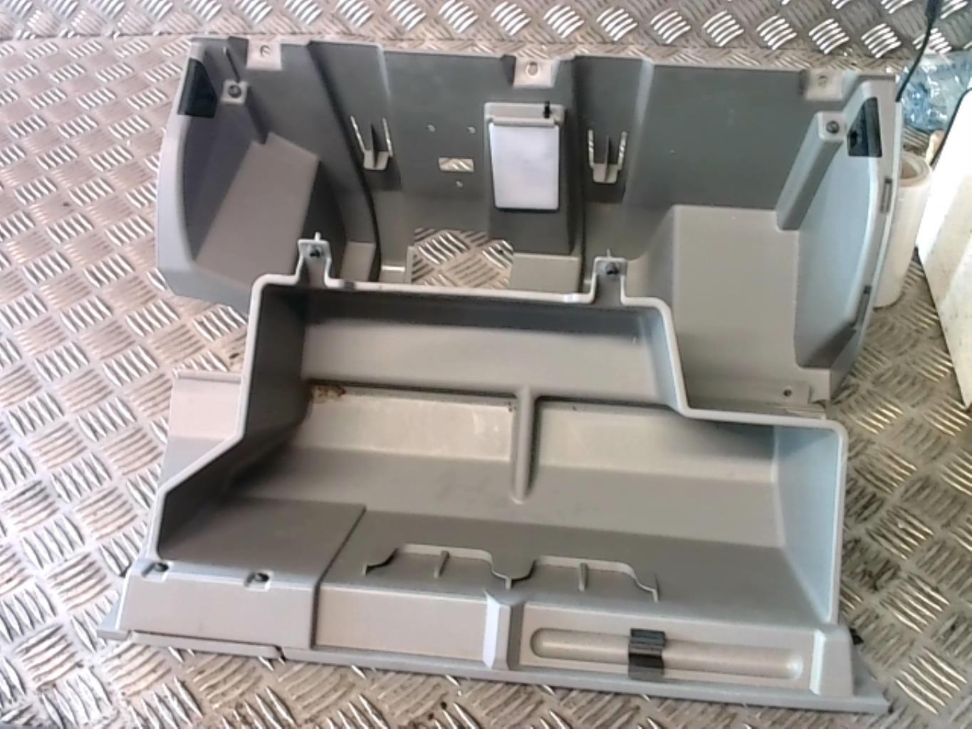 Boite a gants MERCEDES SPRINTER 2 PHASE 2 Diesel - 1