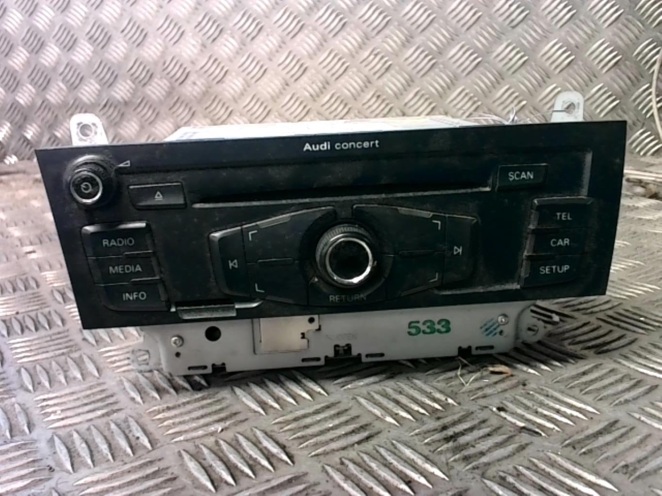 Autoradio d'origine AUDI A4 3 AVANT PHASE 1 BREAK Diesel - 1