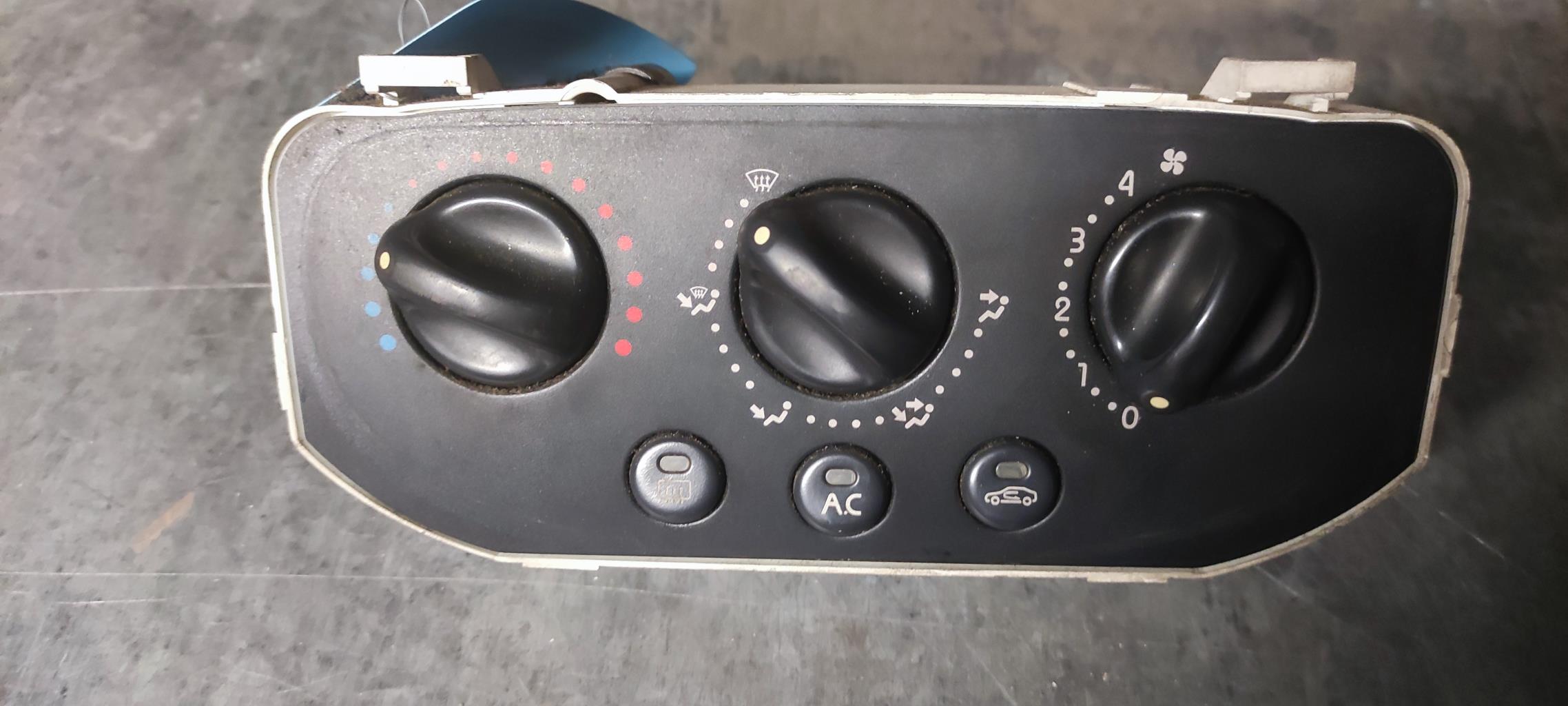 Commande chauffage RENAULT CLIO 2 PHASE 1  - 1