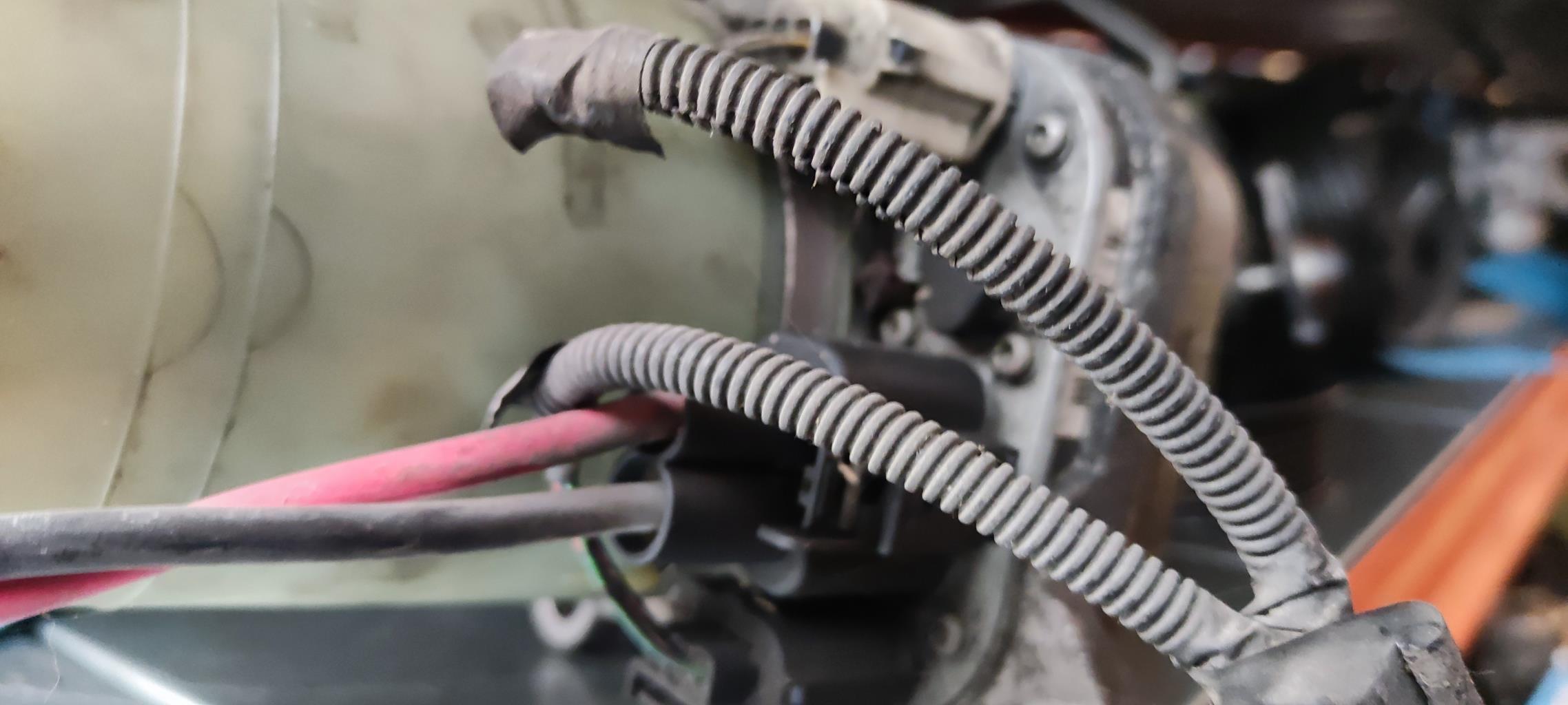 Pompe de direction FORD C-MAX 1 PHASE 1 Diesel - 1