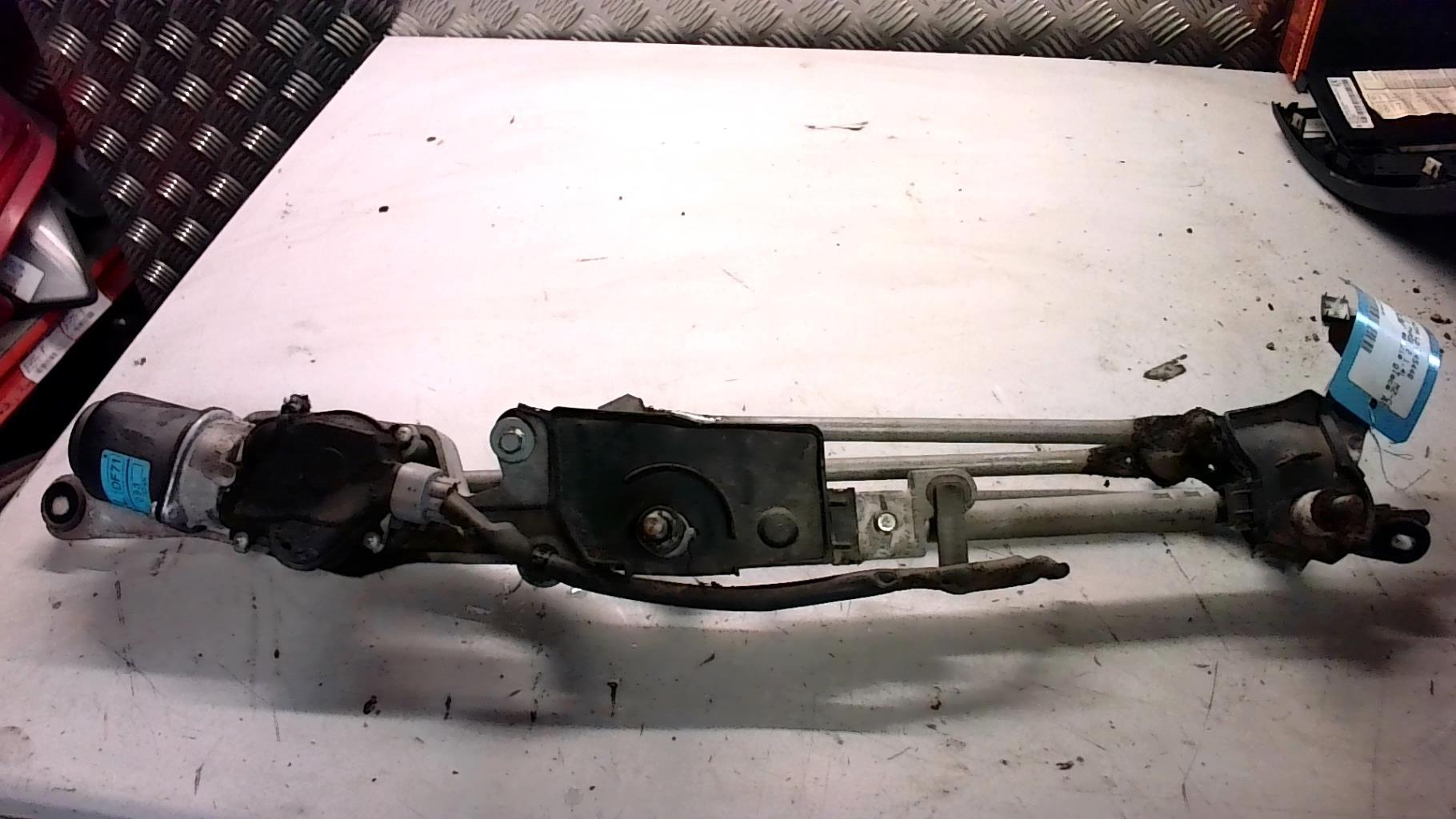 Moteur essuie glace avant MAZDA 2 2 PHASE 2  - 1