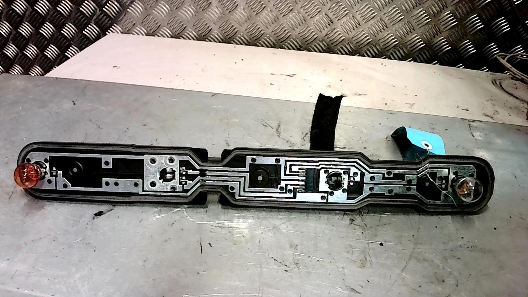 Platine feu arriere gauche RENAULT MASTER 3 PHASE 1 Diesel - 1