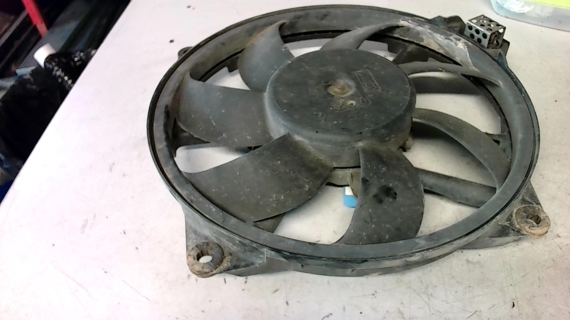 Ventilateur eau RENAULT MEGANE 3 PHASE 1  - 1