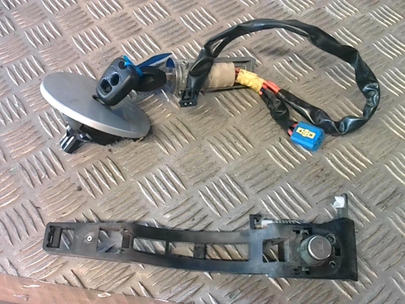 Kit barillet PEUGEOT 206 PHASE 1 BREAK  - 1