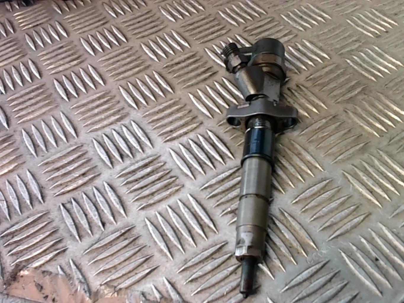 Injecteurs RENAULT ESPACE 4 PHASE 1  - 1