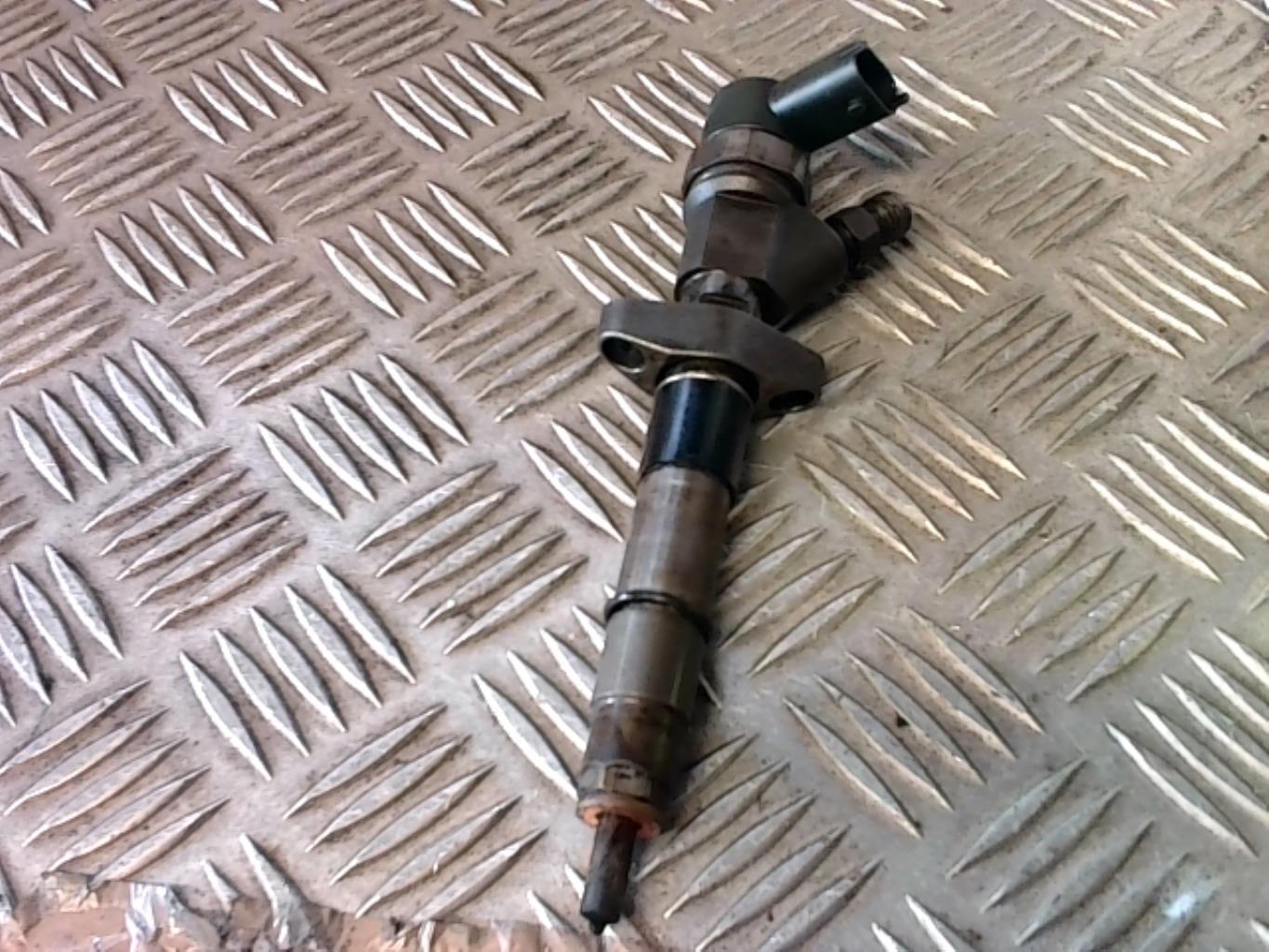 Injecteurs RENAULT ESPACE 4 PHASE 1  - 1