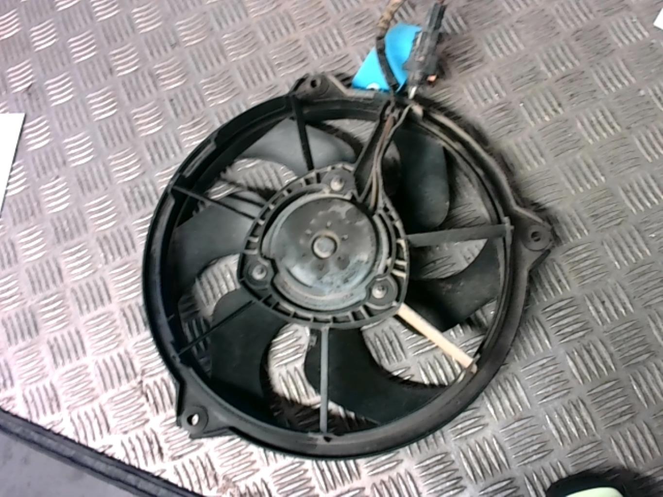 Ventilateur eau PEUGEOT EXPERT 2 Diesel - 1