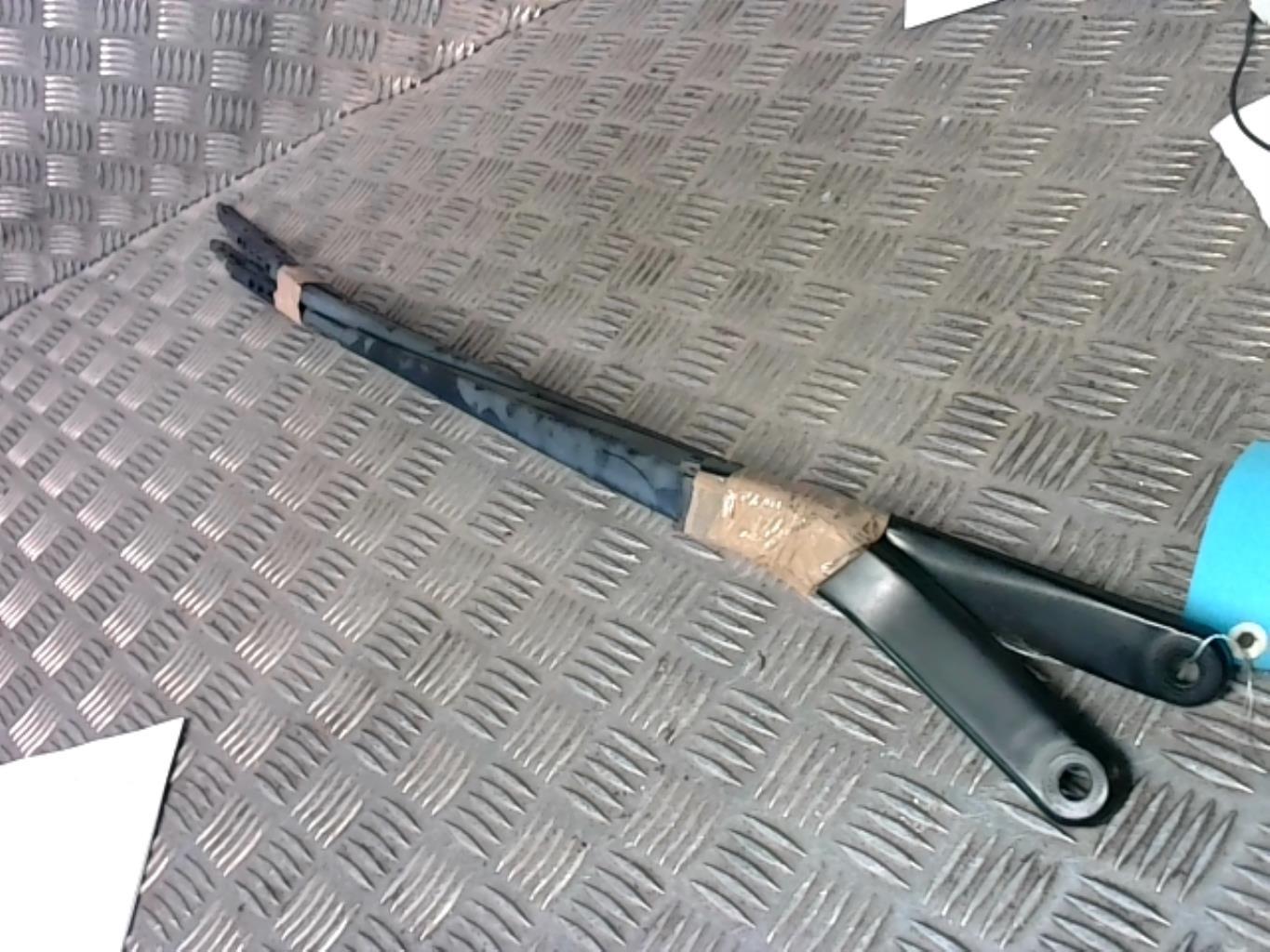 Bras essuie glace avant BMW X5 E53 Diesel - 1