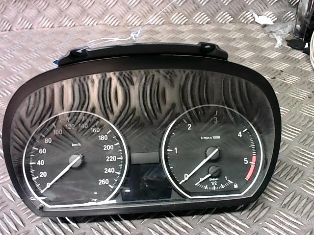 Compteur BMW SERIE 1 E88 CABRIO Diesel - 1