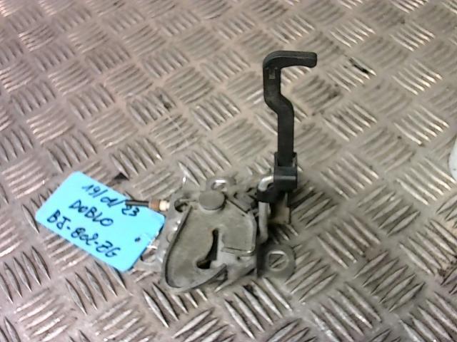 Serrure de capot FIAT DOBLO 1 PHASE 2  - 1