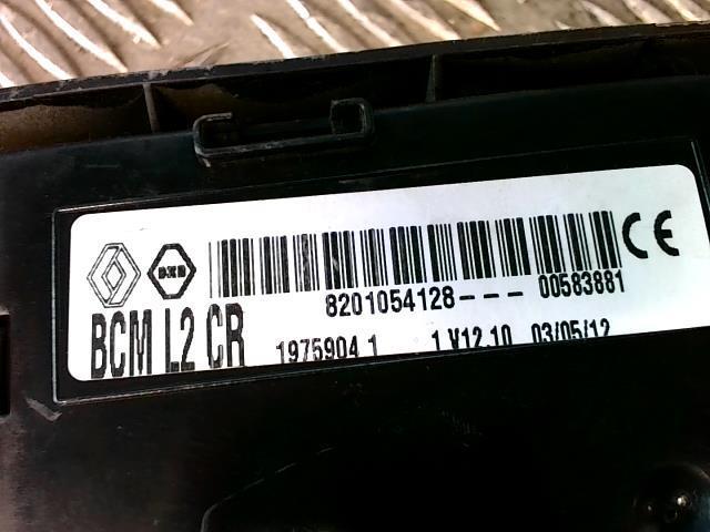 Boitier UCH RENAULT CLIO 3  - 1