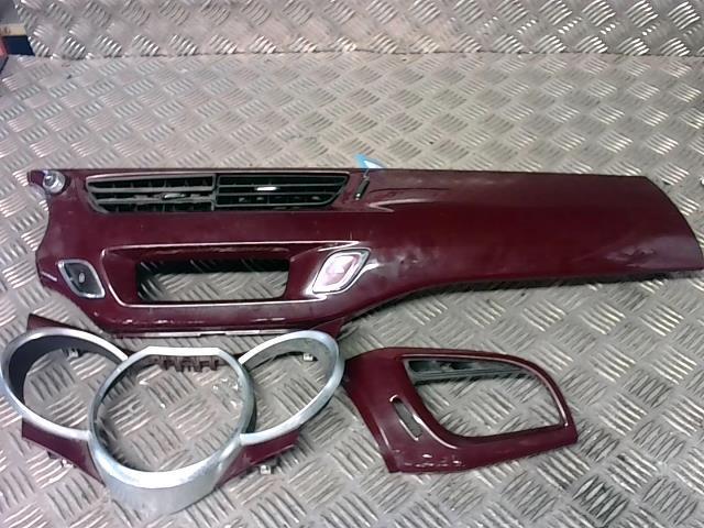 Console central (interieur plastique) CITROEN DS3  - 1