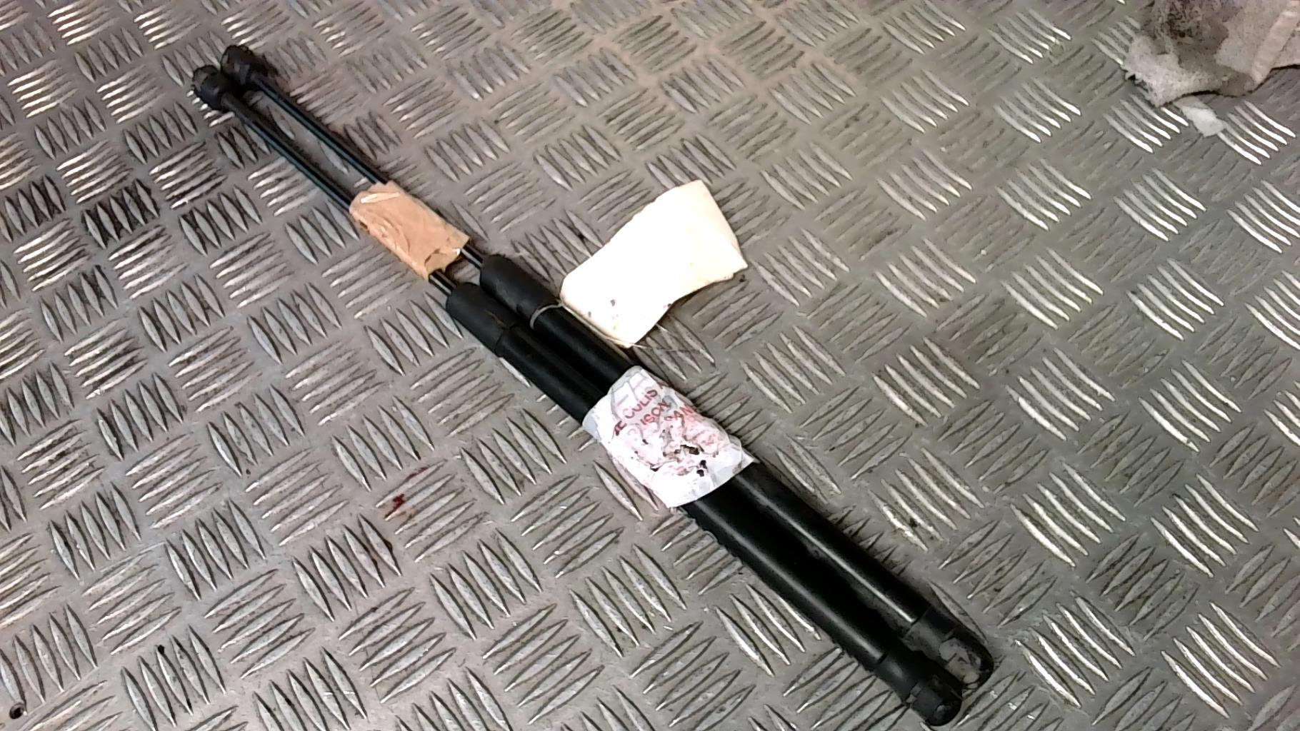 Verin de coffre CITROEN C4 2 PHASE 1 Diesel - 1