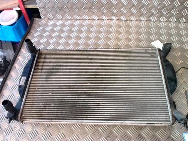 Radiateur eau AUDI A4 2 CABRIO PHASE 2  - 1