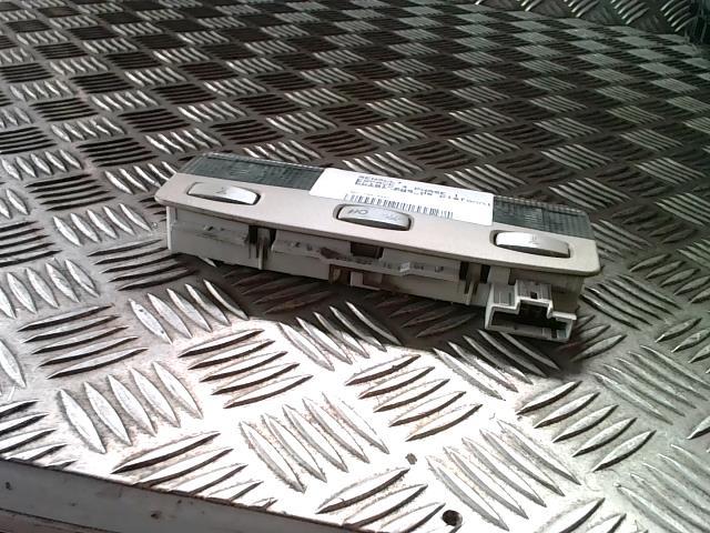 Eclairage de plafonnier RENAULT ESPACE 4 PHASE 1  - 1