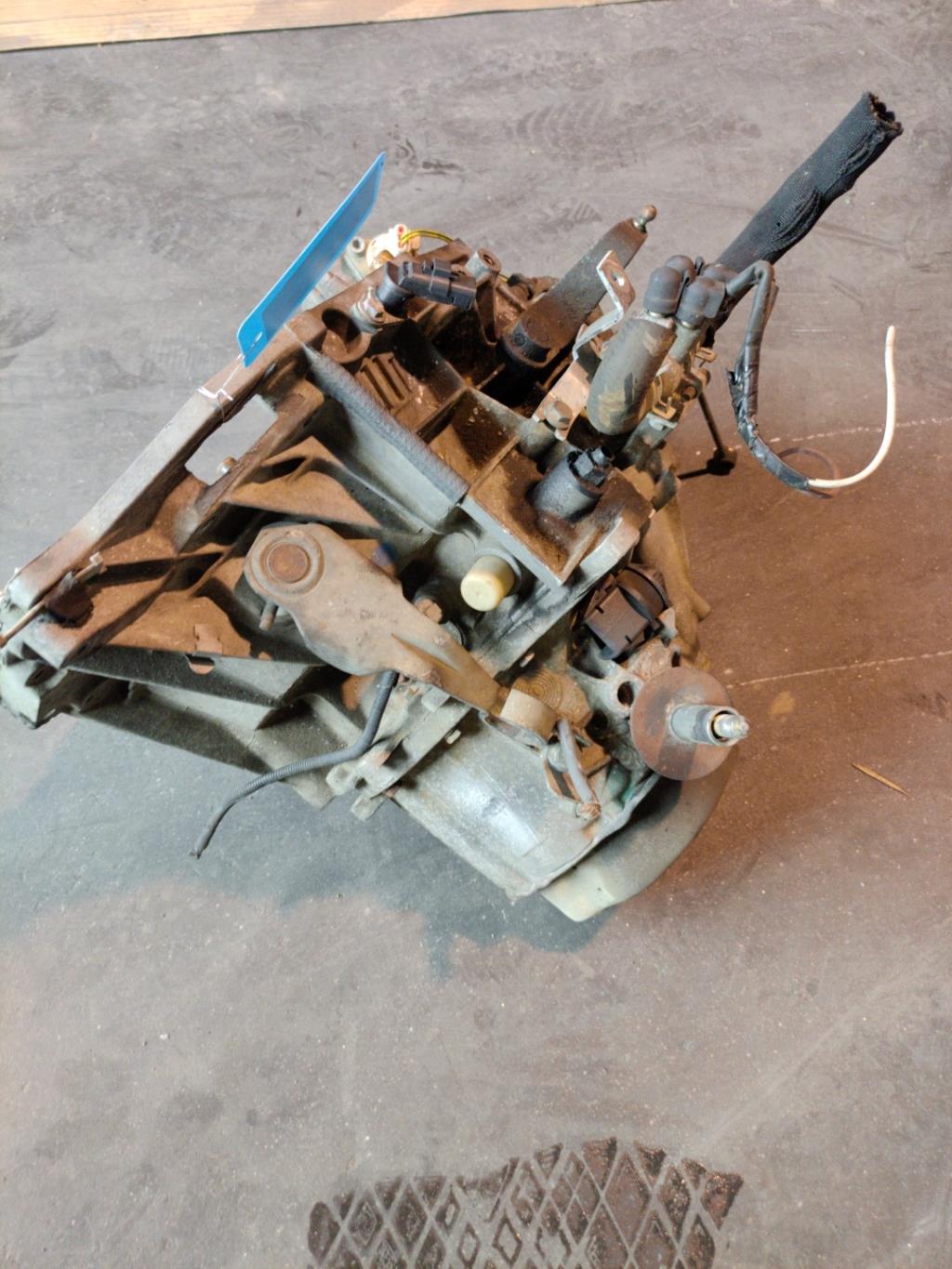 Boite de vitesses PEUGEOT 306 BREAK Diesel - 1