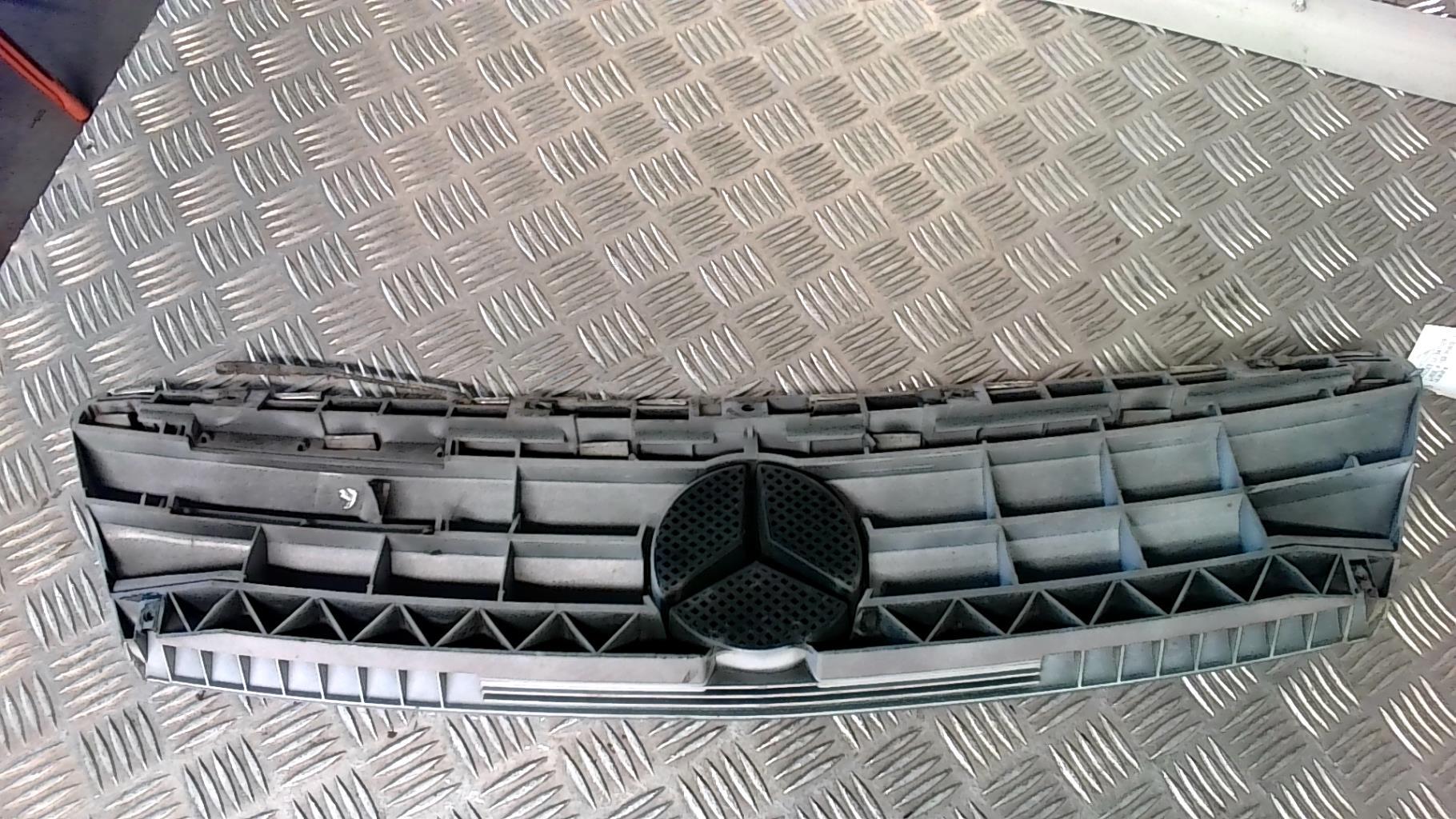 Calandre MERCEDES CLASSE A 168 PHASE 1 Diesel - 1
