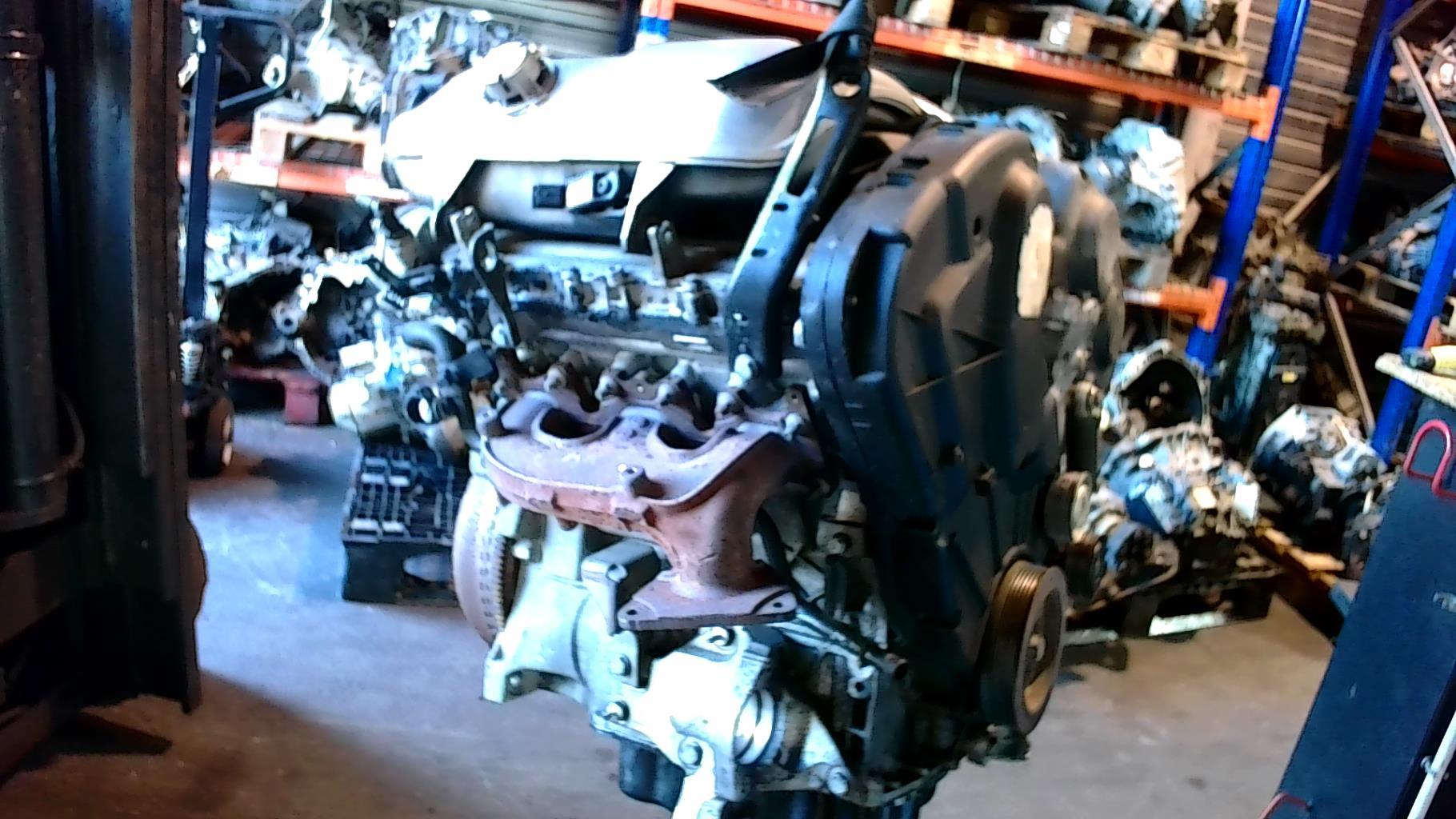 Moteur PEUGEOT 407 COUPE Essence - 1